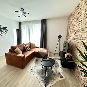 Apartament Cityscape ~ Ac/indoor Parking/balcony, Budapesta
